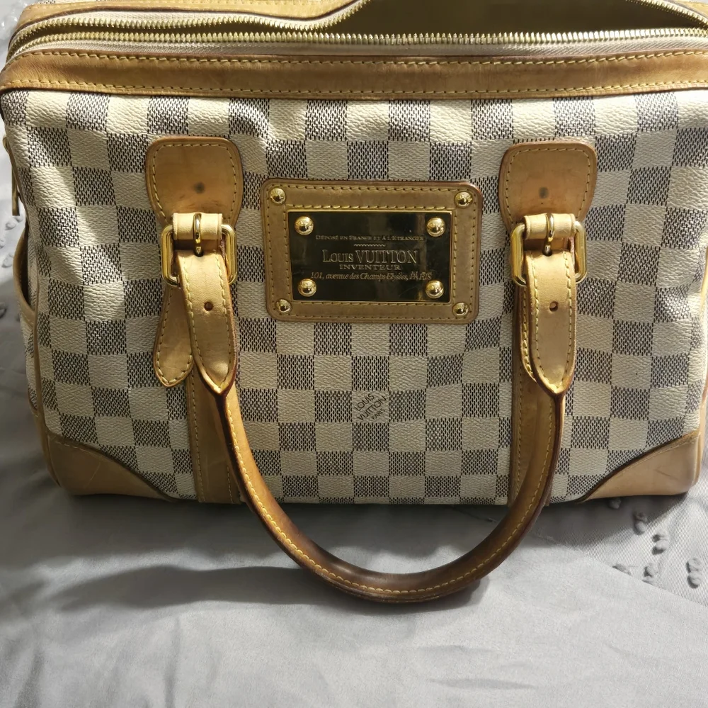 Handbag - Picture 16 of 16